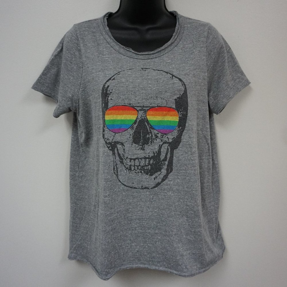 Chaser Brand Skull with rainbow aviator glasses Size M
